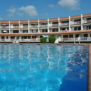 Selenis Bilocale Vista Piscina Caorle